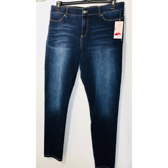 SOLD Juicy Couture Seamless Shape Up Skinny Jeans - Picture 3 of 8